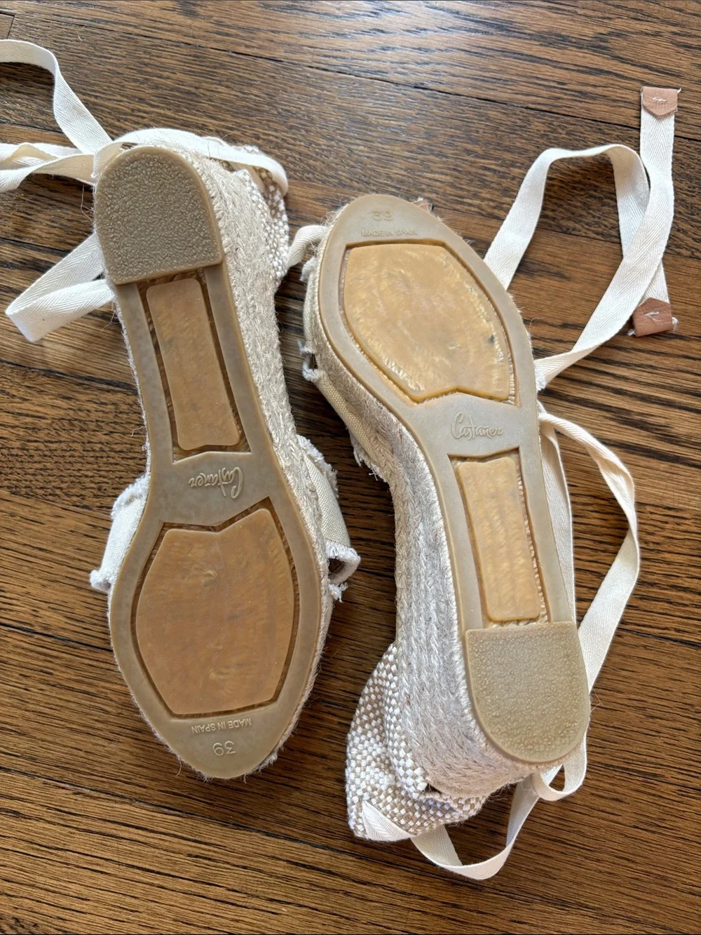 Castaner NWOT Cream Espadrille Wedge Sandals, ankle Tie, Spain, 39 (8.5)